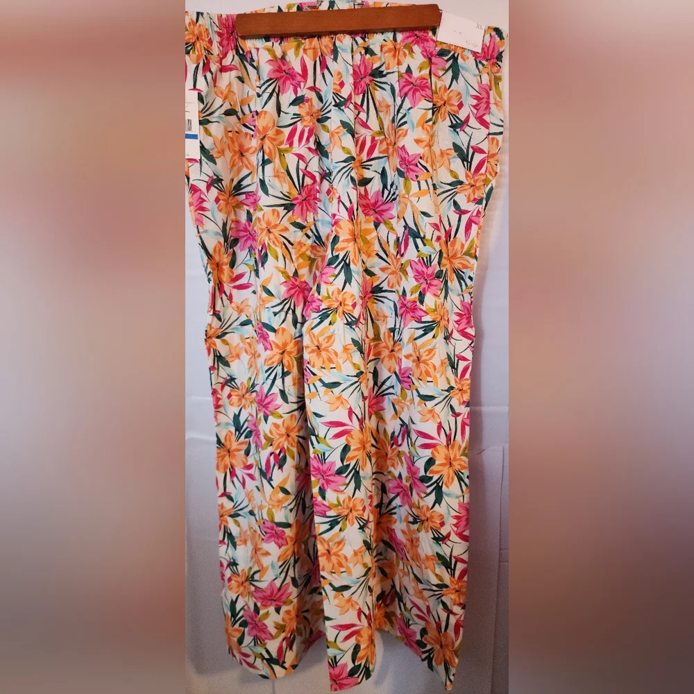 Jessica‎ Simpson Rosalie Wide Leg Pull on Crop Pant with Slant Pockets NWT